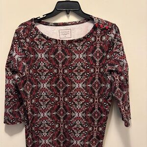Charming Charlie Burgundy and Black Paisley Top 3/4 sleeve nice with jeans